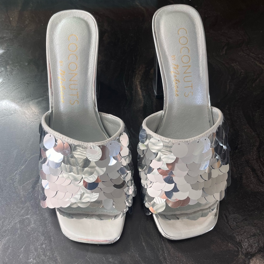 Matisse silver sequin open toed mule heels! Never worn!